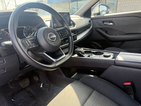 Used 2023 Nissan Rogue SV AWD/4WD image 9
