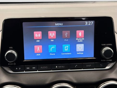 Used 2021 Nissan Sentra S image 9