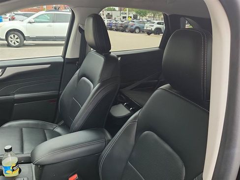 Used 2021 Ford Escape SEL w/ Technology Package AWD/4WD image 11