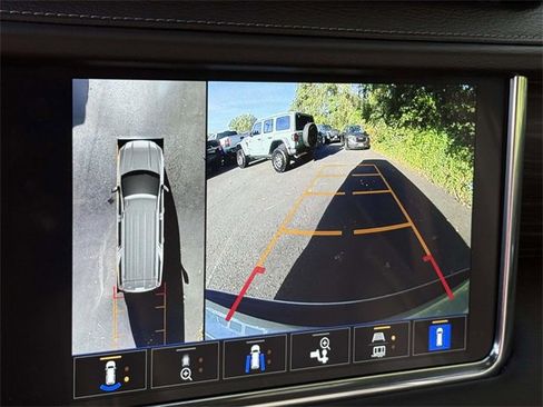 Certified 2022 GMC Yukon XL Denali w/ Max Trailering Package image 14