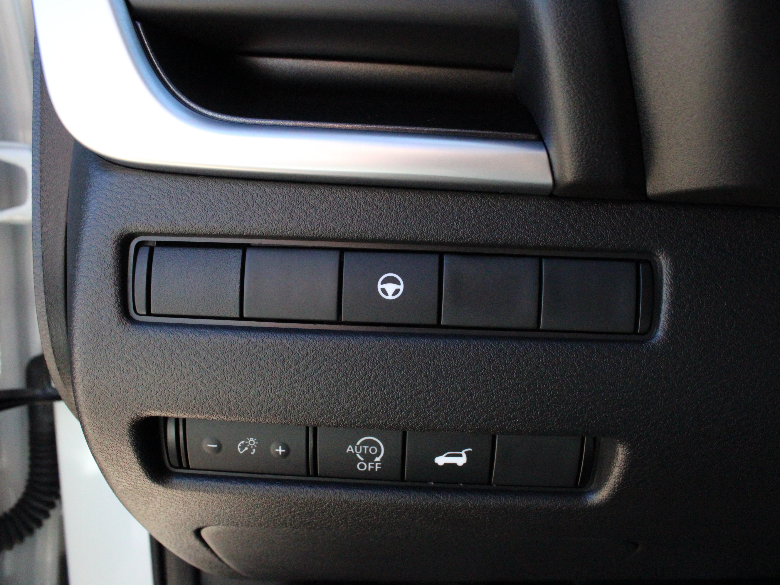 Used 2023 Nissan Rogue SV w/ SV Premium B Package AWD/4WD image 30