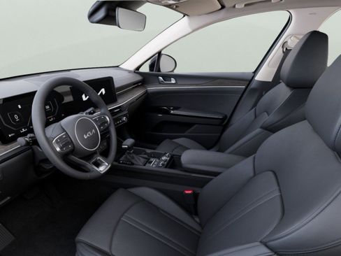 Used 2025 Kia K5 EX FWD image 17