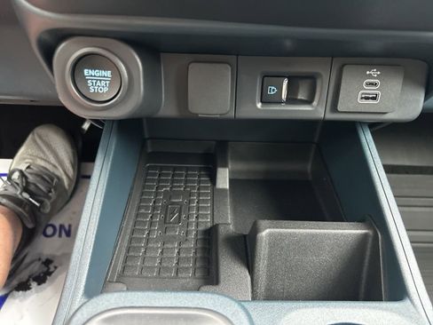 New 2025 Ford Maverick Lobo image 20