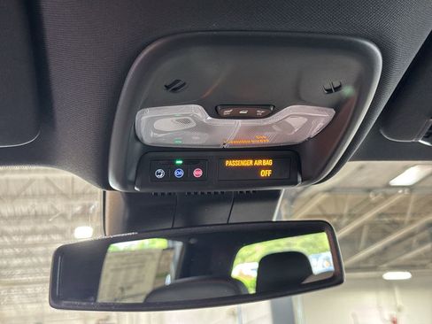 New 2025 Chevrolet Colorado Z71 w/ Z71 Convenience Package 2 image 35