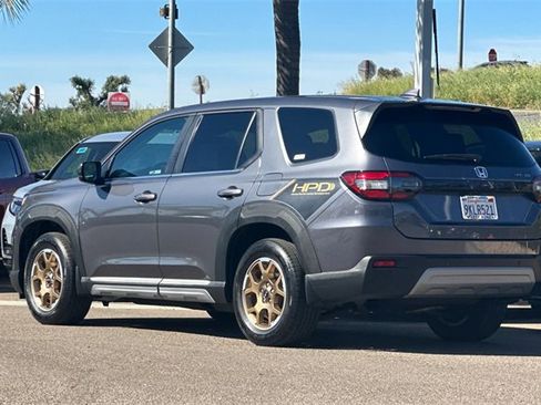 Certified 2024 Honda Pilot EX-L image 8