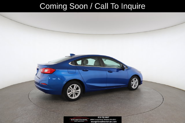 Used 2018 Chevrolet Cruze LT w/ Convenience Package FWD image 19