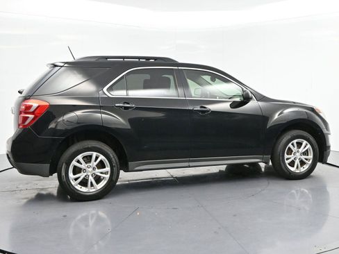 Used 2017 Chevrolet Equinox LT w/ Convenience Package FWD image 8