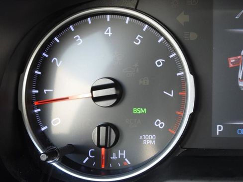 Used 2019 Toyota RAV4 XLE image 57