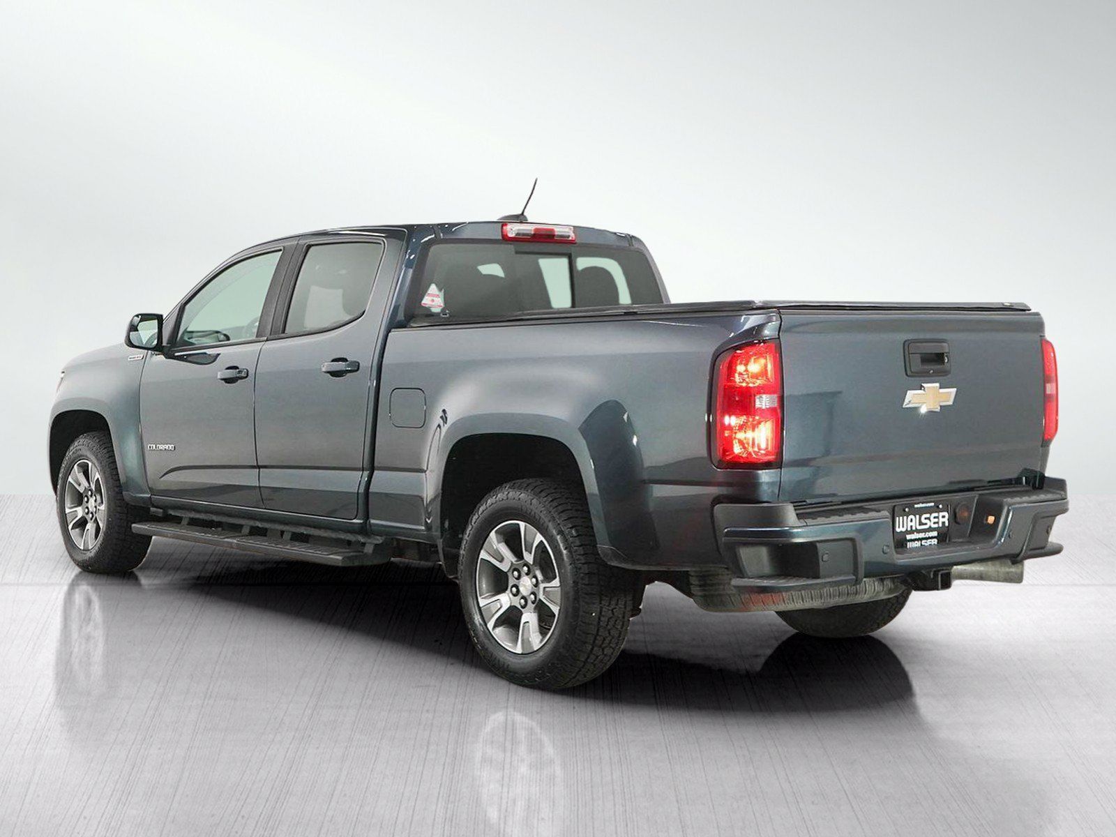 Used 2019 Chevrolet Colorado Z71 AWD/4WD image 3