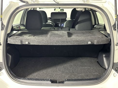 Used 2016 Toyota Prius C Two image 28