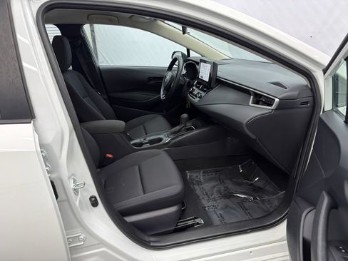 Used 2024 Toyota Corolla LE FWD image 13