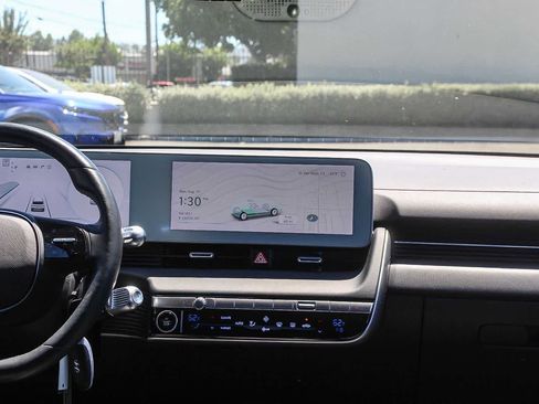 Certified 2024 Hyundai Ioniq 5 SEL RWD image 17