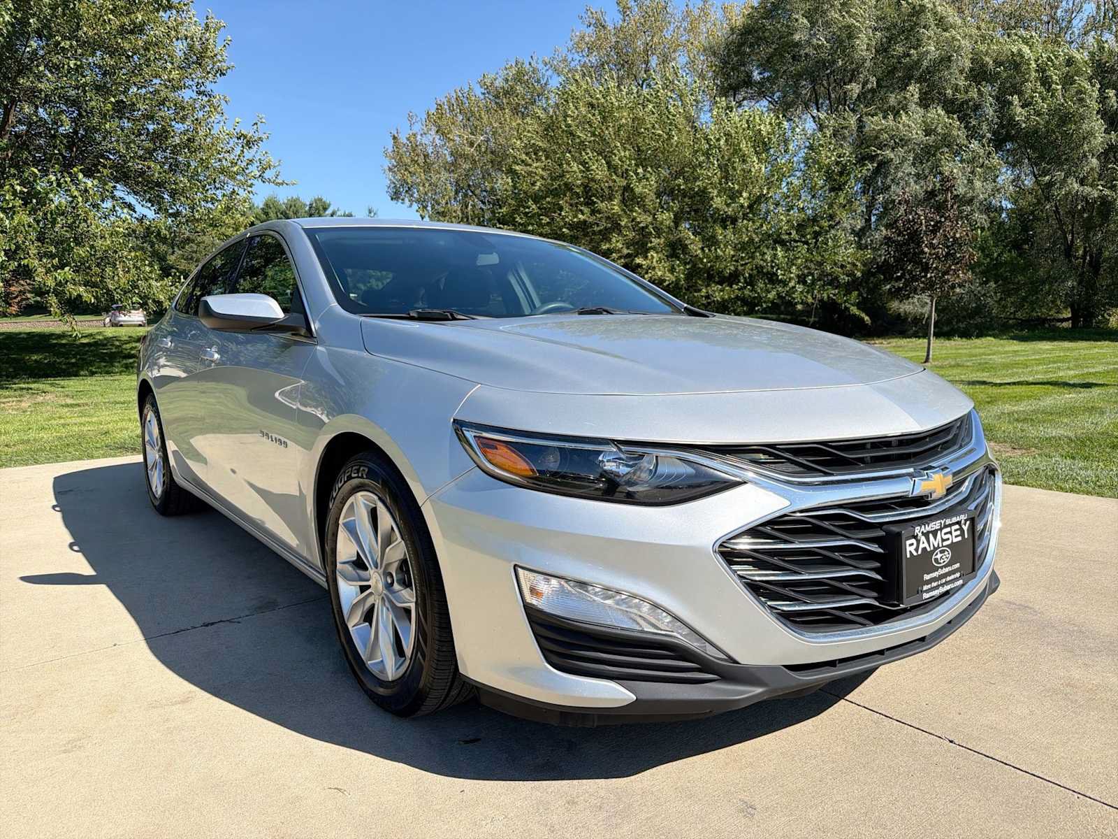 Used 2021 Chevrolet Malibu LT FWD image 8
