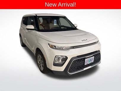 Used 2022 Kia Soul LX
