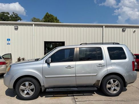 Used 2011 Honda Pilot EX-L image 2