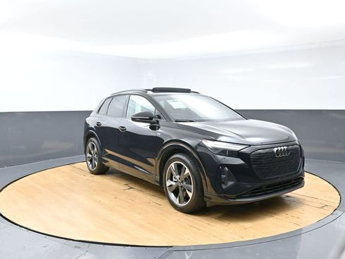 Used 2024 Audi Q4 e-tron Premium Plus w/ Premium Plus image 6