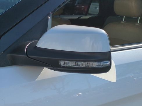 Used 2017 Ford Explorer Limited w/ Equipment Group 301A image 12