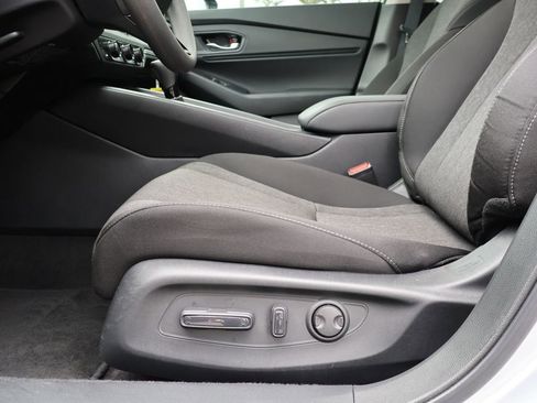 Certified 2024 Honda Accord EX image 29