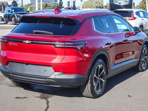 New 2026 Chevrolet Equinox EV LT image 4