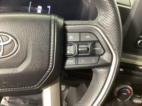 Used 2024 Toyota Tacoma TRD Off-Road AWD/4WD image 13
