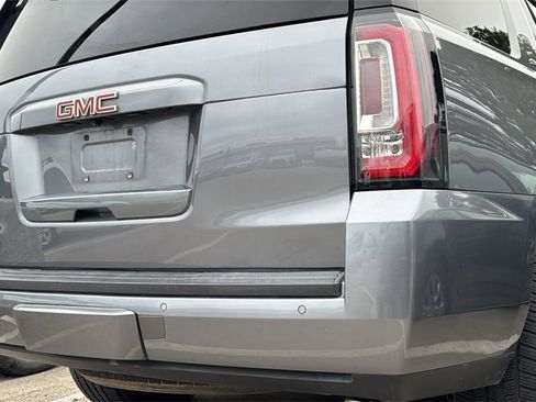 Used 2019 GMC Yukon SLT image 10