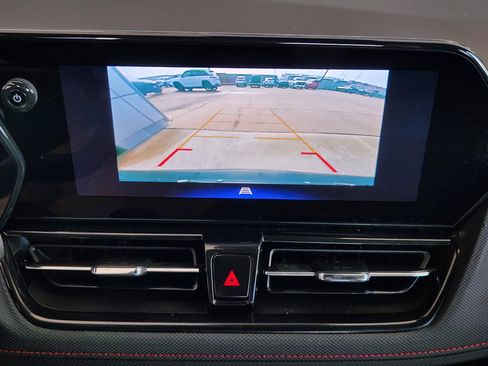 Certified 2025 Chevrolet TrailBlazer RS w/ Convenience Package FWD image 18