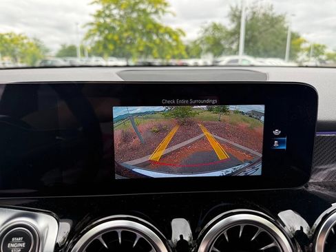 Certified 2022 Mercedes-Benz GLB 250 4MATIC image 12