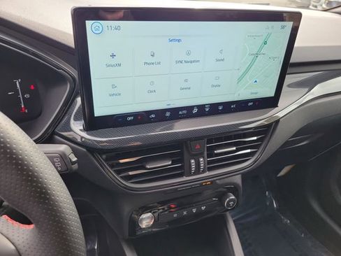 Used 2025 Ford Escape ST-Line w/ Equipment Group 301A image 8