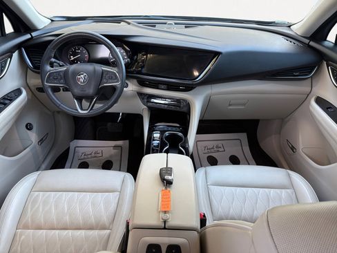 Used 2023 Buick Envision Avenir image 4