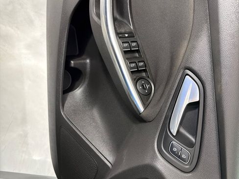 Used 2017 Ford Focus ST FWD image 10