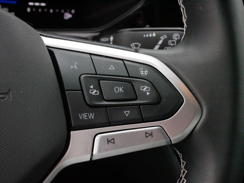 Used 2024 Volkswagen Taos S image 25