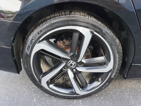 Used 2021 Honda Accord Sport image 28