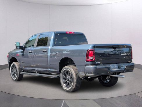 New 2026 RAM 2500 Big Horn AWD/4WD image 3