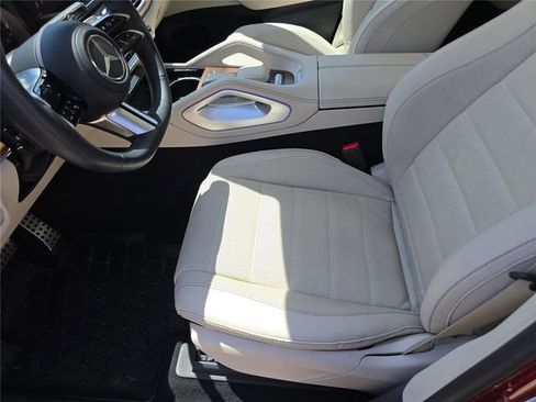 Certified 2024 Mercedes-Benz GLS 450 4MATIC image 23