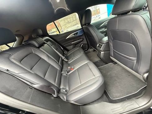 New 2026 Chevrolet Equinox EV LT w/ Convenience Package II image 18