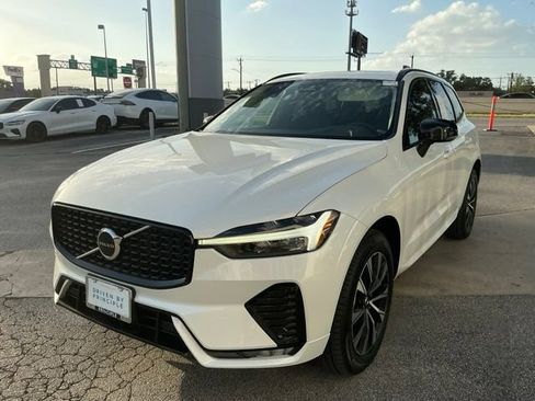 Certified 2024 Volvo XC60 B5 Core w/ Protection Package Premier AWD/4WD image 3