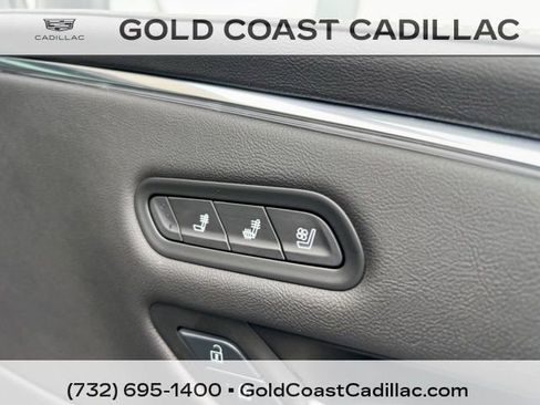 Certified 2024 Cadillac Escalade ESV Premium Luxury AWD/4WD image 8