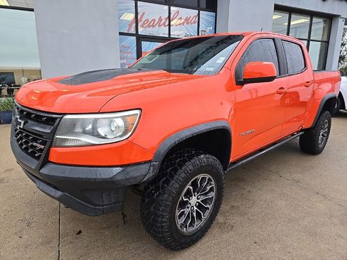 Used 2019 Chevrolet Colorado ZR2 image 2