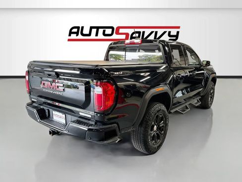 Used 2024 GMC Canyon Elevation w/ Convenience Package AWD/4WD image 7