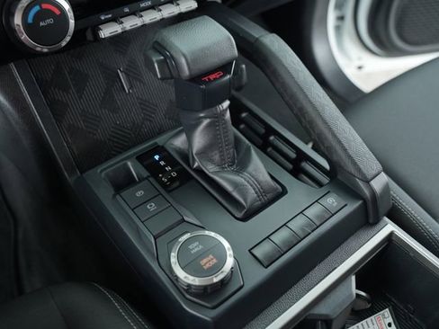 Used 2024 Toyota Tacoma TRD Sport RWD image 35