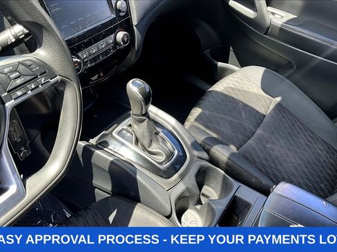 Used 2019 Nissan Rogue S AWD/4WD image 19