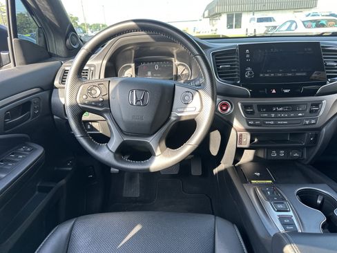 Used 2024 Honda Passport EX-L image 15