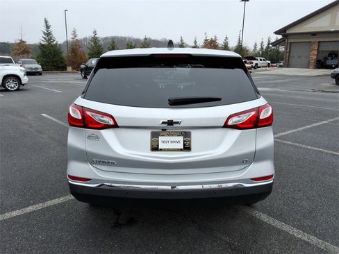 Certified 2021 Chevrolet Equinox LT image 6