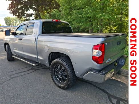 Used 2016 Toyota Tundra SR5 w/ SR5 Upgrade Package RWD image 8