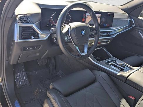 Certified 2025 BMW X5 sDrive40i image 10