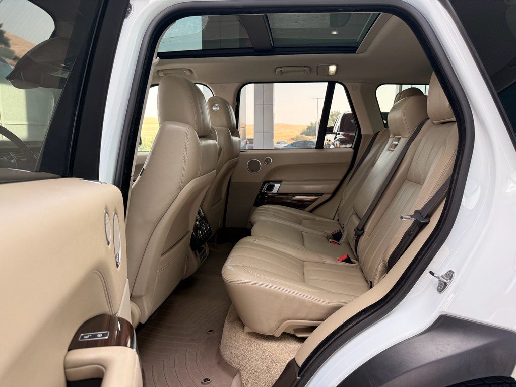Used 2017 Land Rover Range Rover HSE AWD/4WD image 22