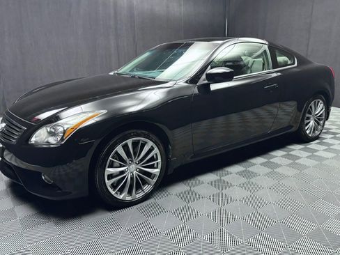 Used 2013 INFINITI G37 x Coupe w/ Premium Pkg AWD/4WD image 12