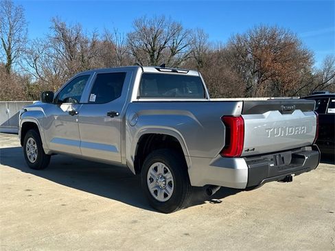 New 2026 Toyota Tundra SR image 3