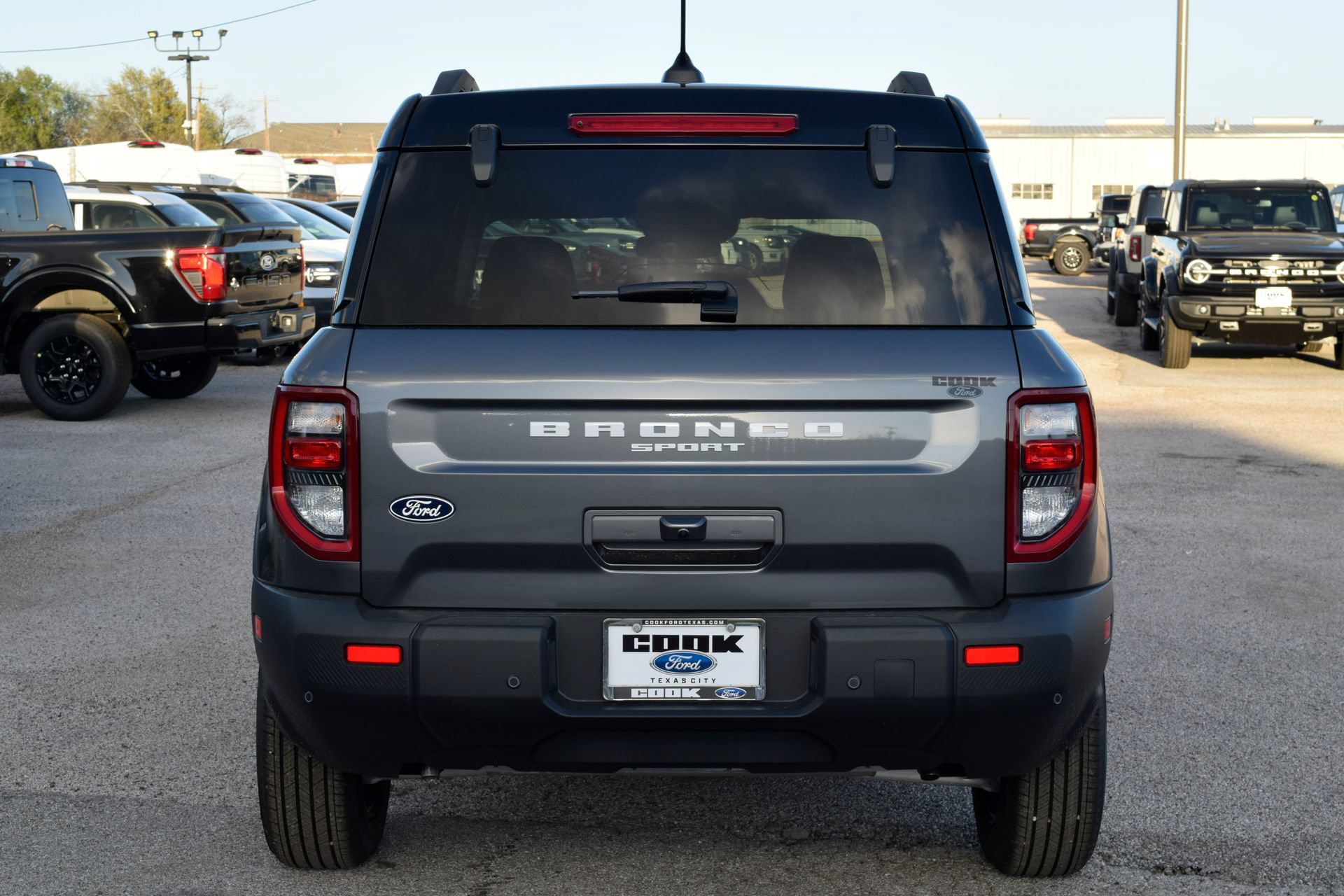 New 2026 Ford Bronco Sport Outer Banks w/ Outer Banks Tech Package+ AWD/4WD image 5