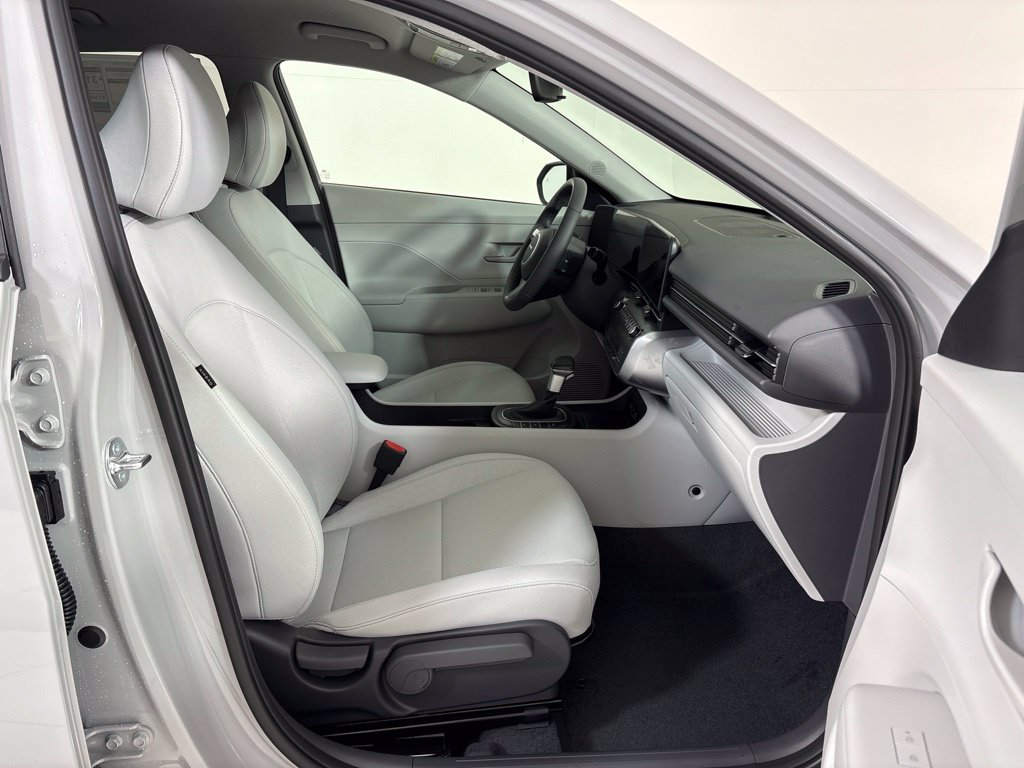 New 2027 Hyundai Kona SEL Sport FWD image 12